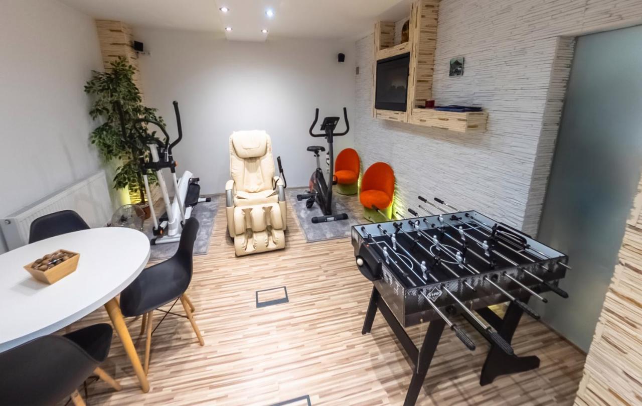Apartament Huzar クリニツァ・ズドルイ エクステリア 写真